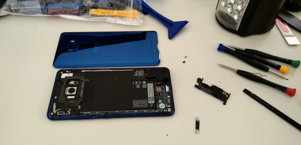 HTC repairs1 HTC repairs1